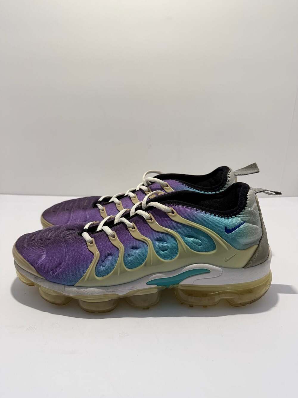 Nike Air VaporMax Plus Grape Fierce Green Men's Athletic Shoe Sneaker